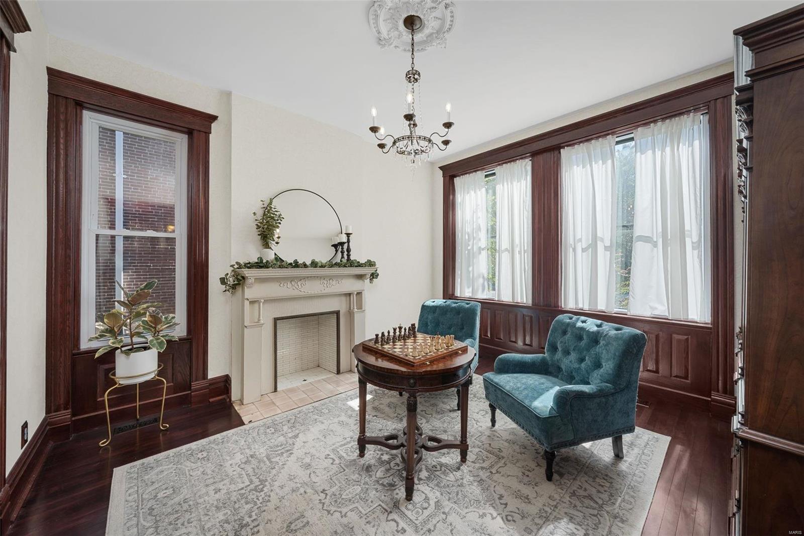 4561 Washington Boulevard St. Louis, MO 63108 - Photo 8 of 62