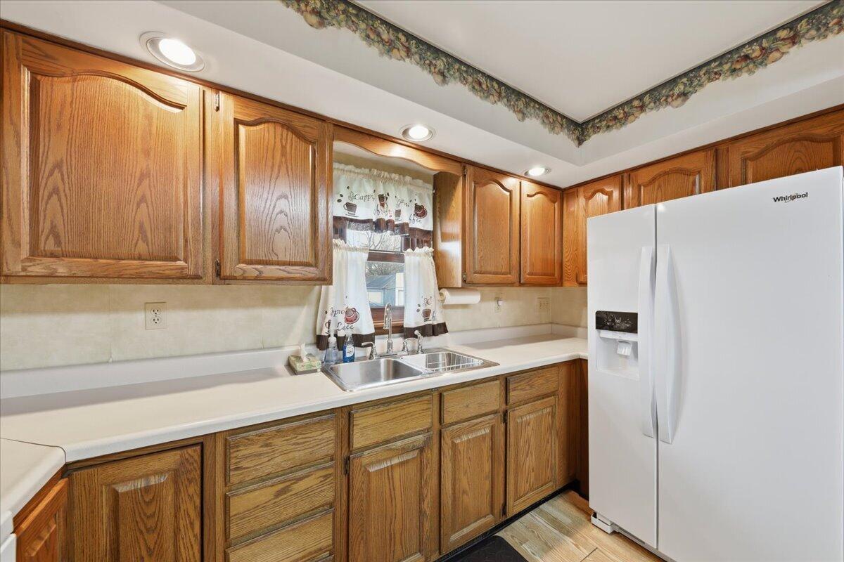 306 North Bechtle Avenue Springfield, OH 45504 - Photo 15 of 40 Gallery Image 15