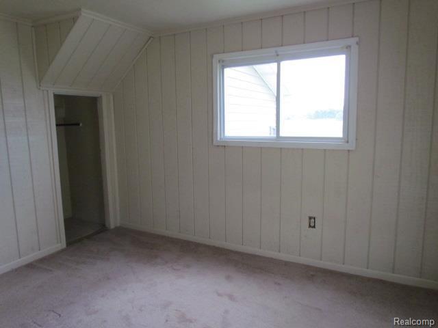 5523 Simpson Road Owosso, MI 48867 - Photo 5 of 7 bed2.jpg