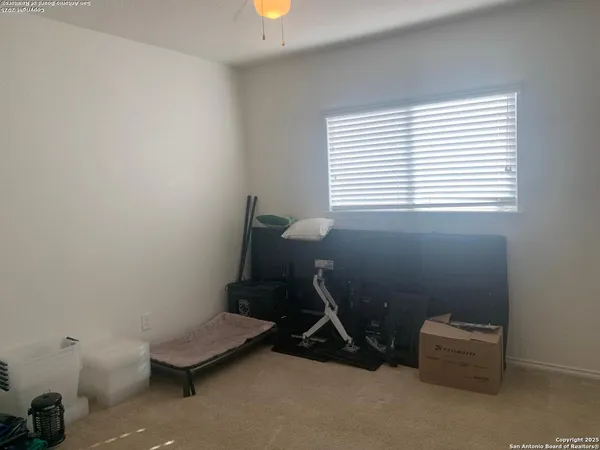 $2,000 | 7502 Paraiso Point, Boerne, TX 78015
