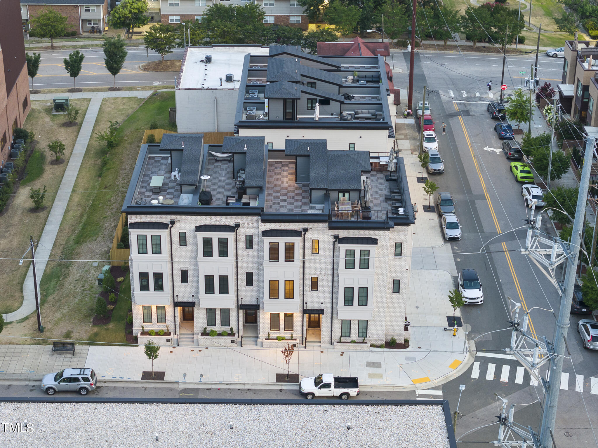 411 West Lenoir Street Raleigh, NC 27601 - Photo 43 of 55 DJI_20240626203840_0063_D