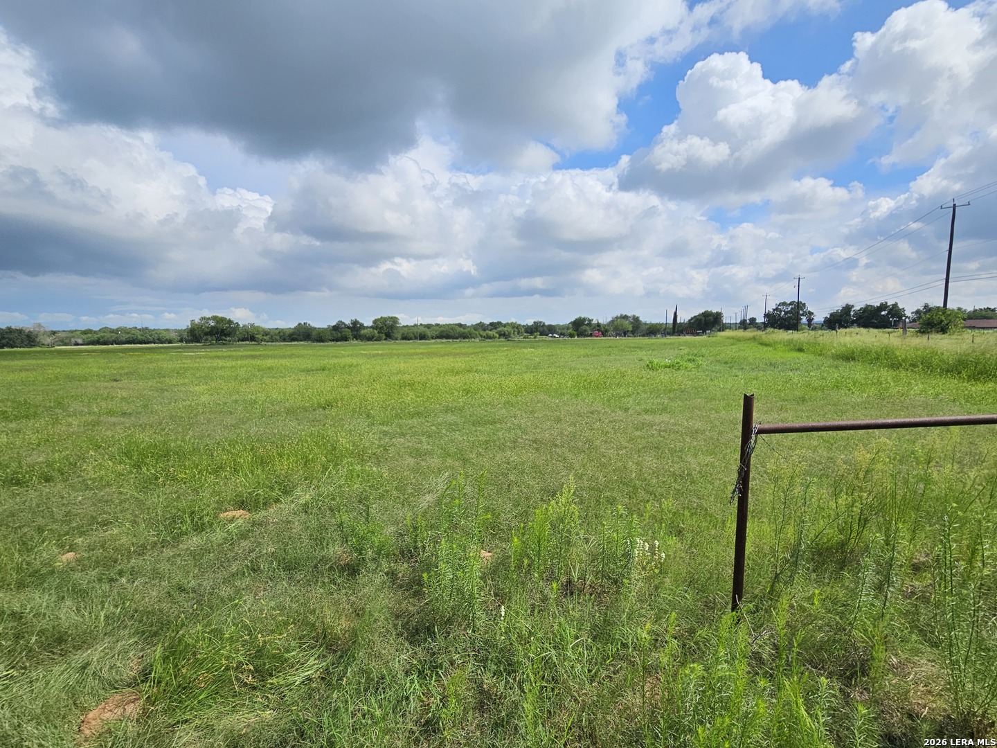 17690 Pleasanton Road San Antonio, TX 78221 - Photo 3 of 6
