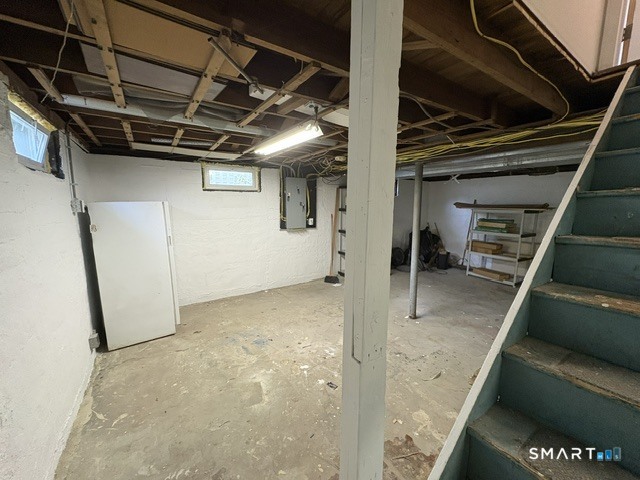 8 Edgemont Road Milford, CT 06460 - Photo 35 of 37 Gallery Image 35