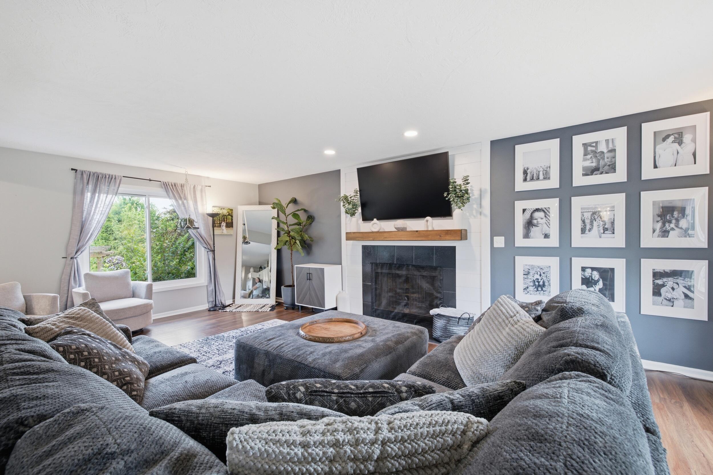 1145 Edgewood Road Kewaskum, WI 53040 - Photo 2 of 33 Great Room w/NFP