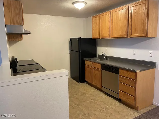 $1,575 | 5141 South Lindell Road, Unit 204, Las Vegas, NV 89118