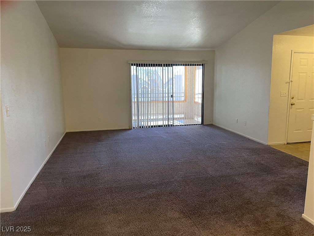 5141 South Lindell Road, Unit 204 Las Vegas, NV 89118 - Photo 4 of 12