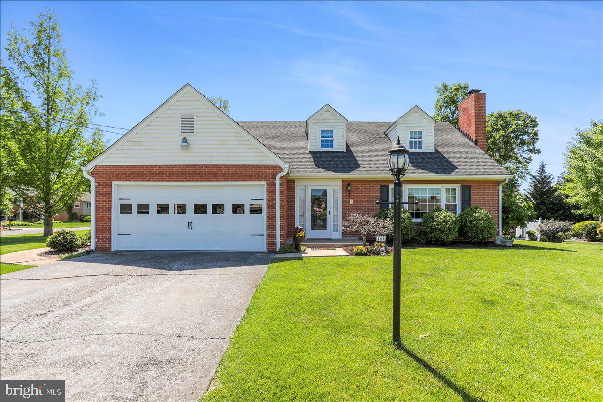 201 Russelcroft Road Winchester, VA 22601 - Photo 1 of 46 Gallery Image 1