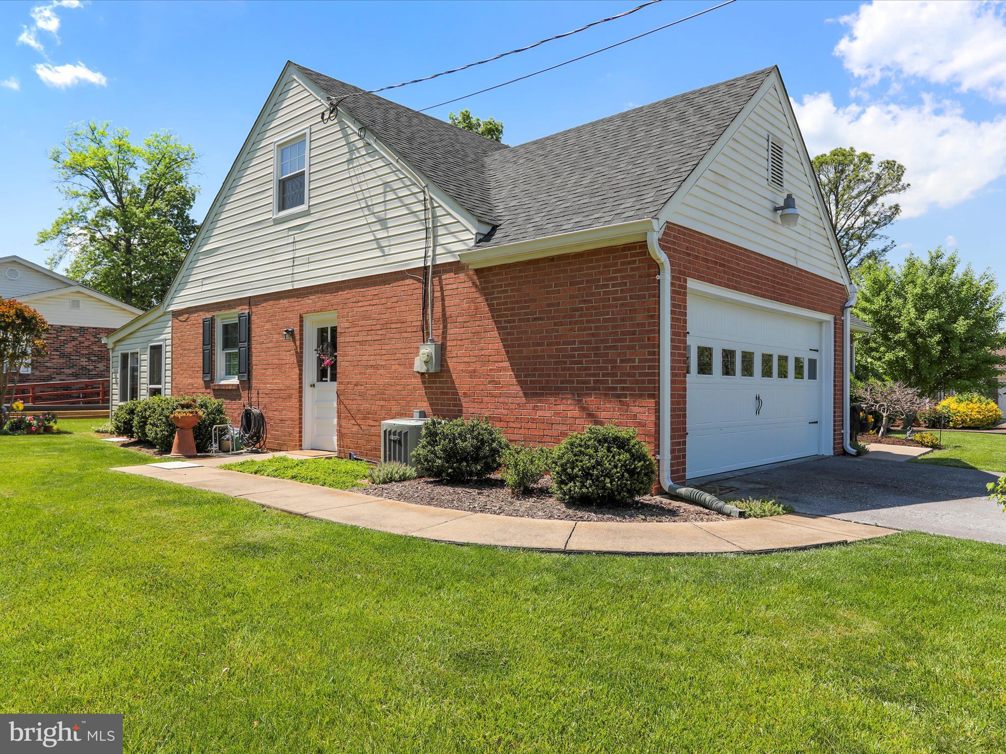 201 Russelcroft Road Winchester, VA 22601 - Photo 39 of 46 Gallery Image 39