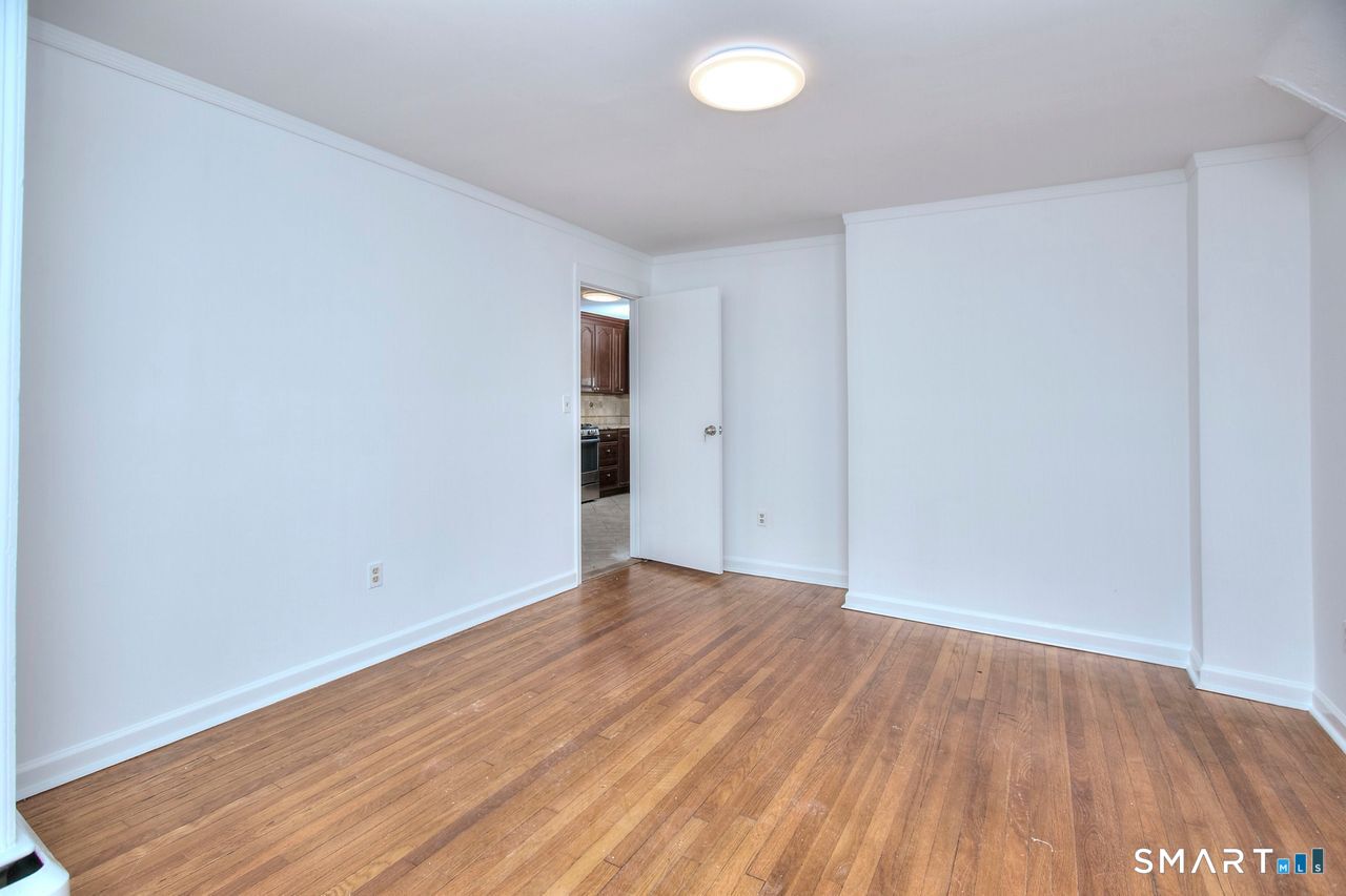 47 2nd Street Norwalk, CT 06855 - Photo 7 of 27 Gallery Image 7