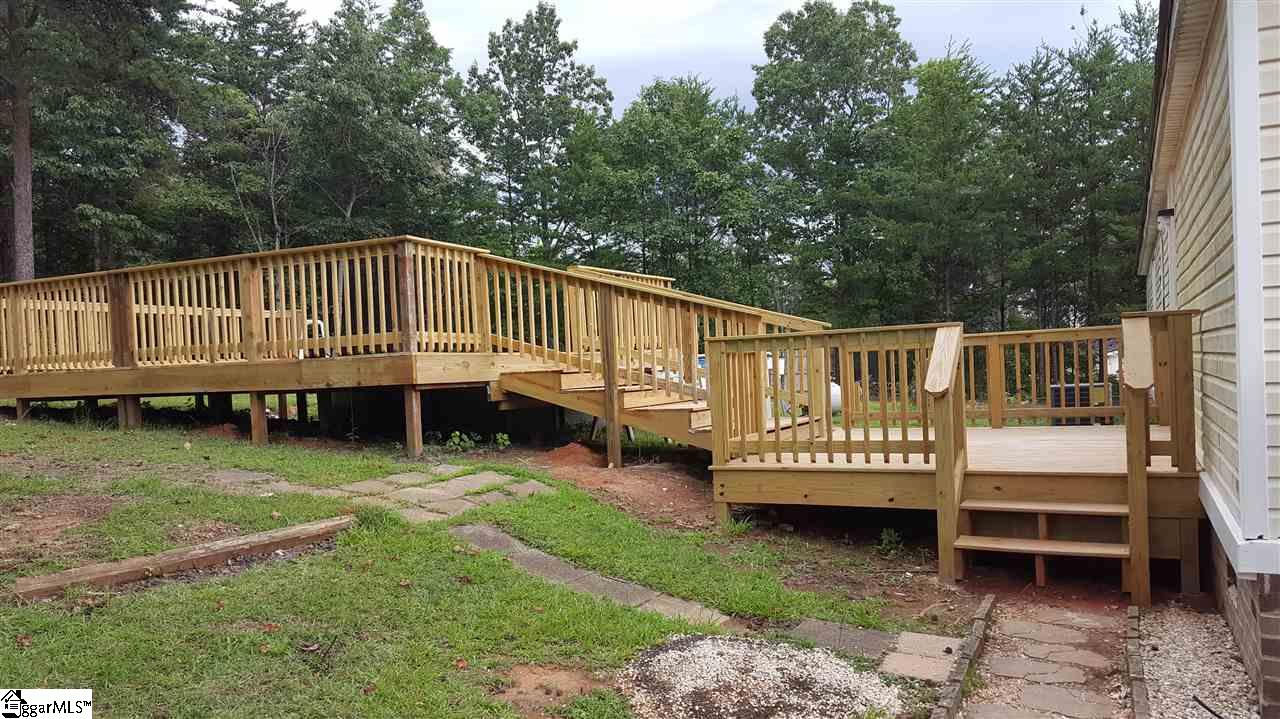 20 Bramlett Road Taylors, SC 29687 - Photo 13 of 16