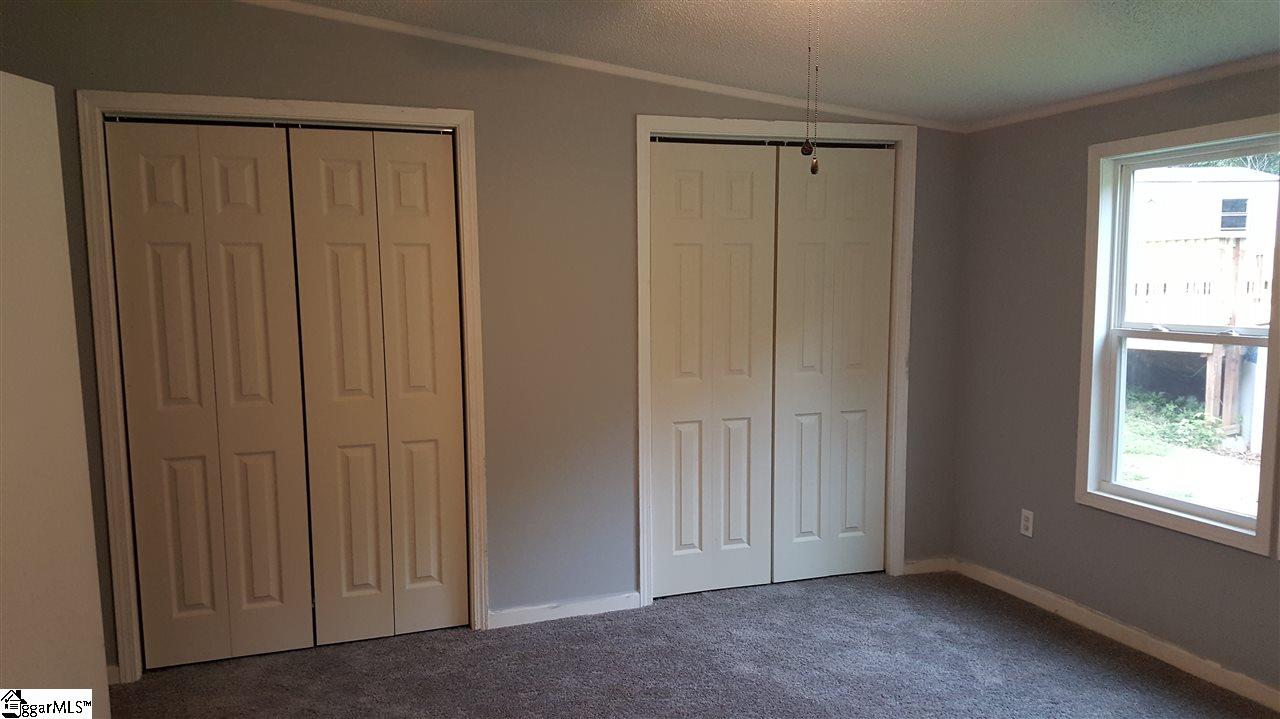 20 Bramlett Road Taylors, SC 29687 - Photo 7 of 16 His and Her Closets