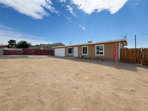 $2,000 | 6848 Quail Spring Avenue, Twentynine Palms, CA 92277
