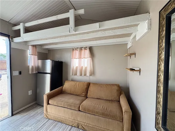 $2,000 | 6848 Quail Spring Avenue, Twentynine Palms, CA 92277