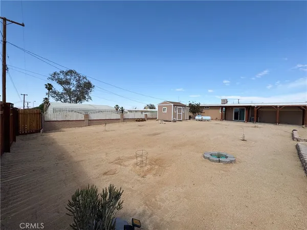 $2,000 | 6848 Quail Spring Avenue, Twentynine Palms, CA 92277