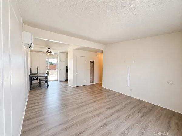 $2,000 | 6848 Quail Spring Avenue, Twentynine Palms, CA 92277