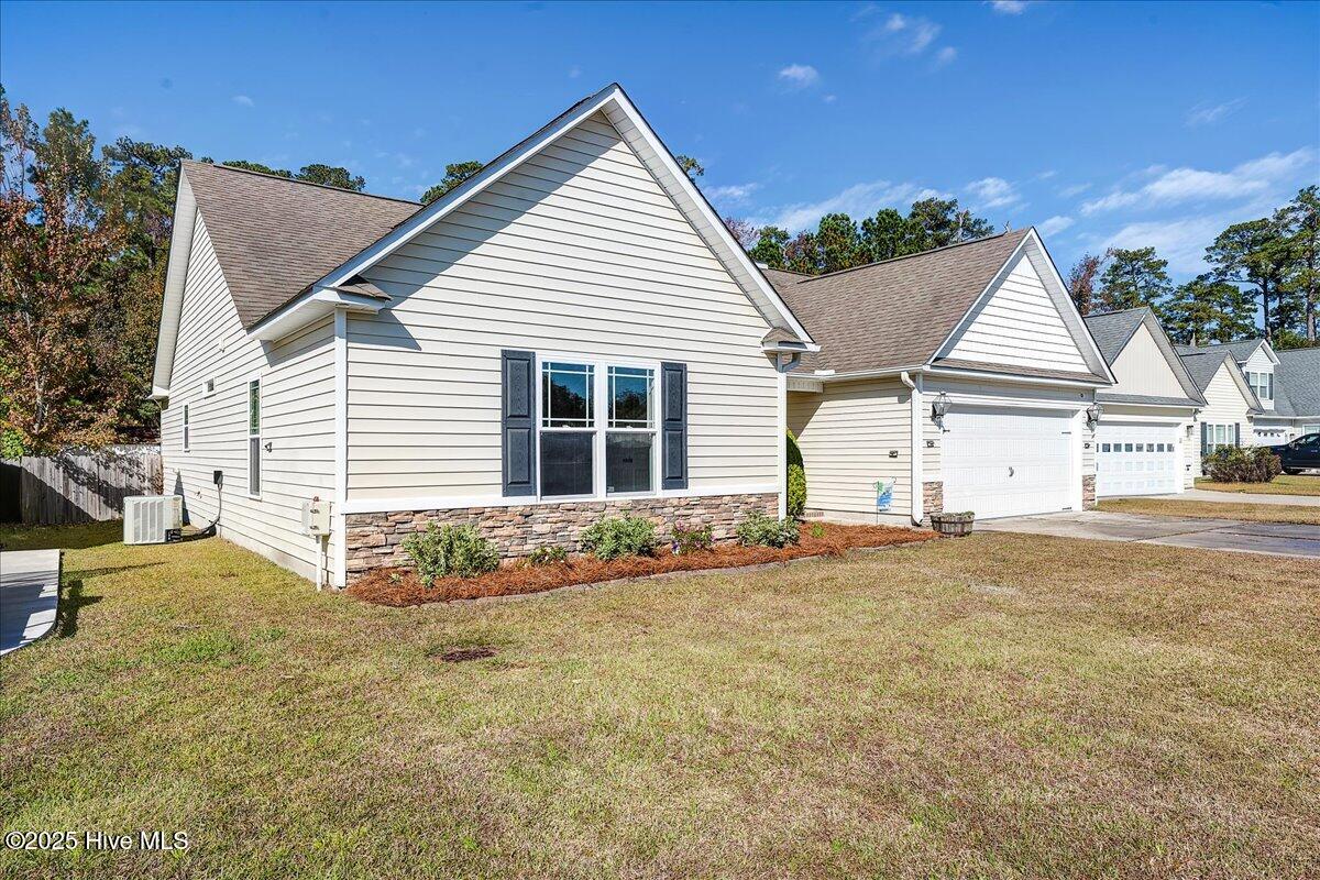 230 Station House Road New Bern, NC 28562 - Photo 3 of 37 230 Station House Rd