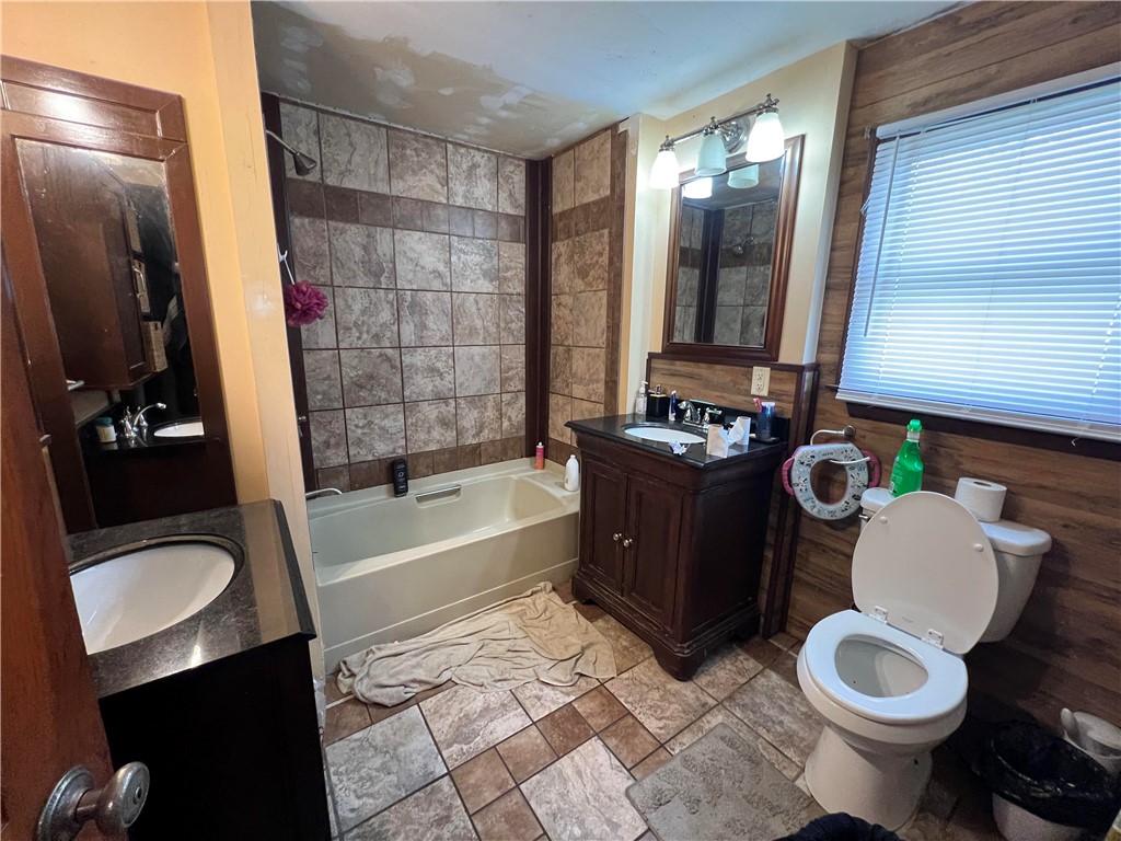 11 Lilac Avenue Woonsocket, RI 02895 - Photo 15 of 15