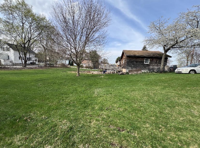 11 Lilac Avenue Woonsocket, RI 02895 - Photo 4 of 15