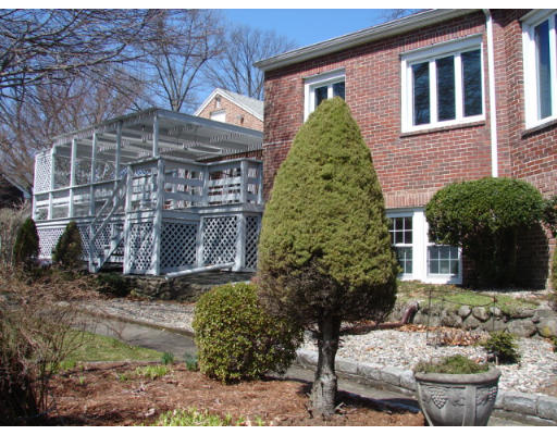 155 Overlook Drive Springfield, MA 01118 - Photo 15 of 19