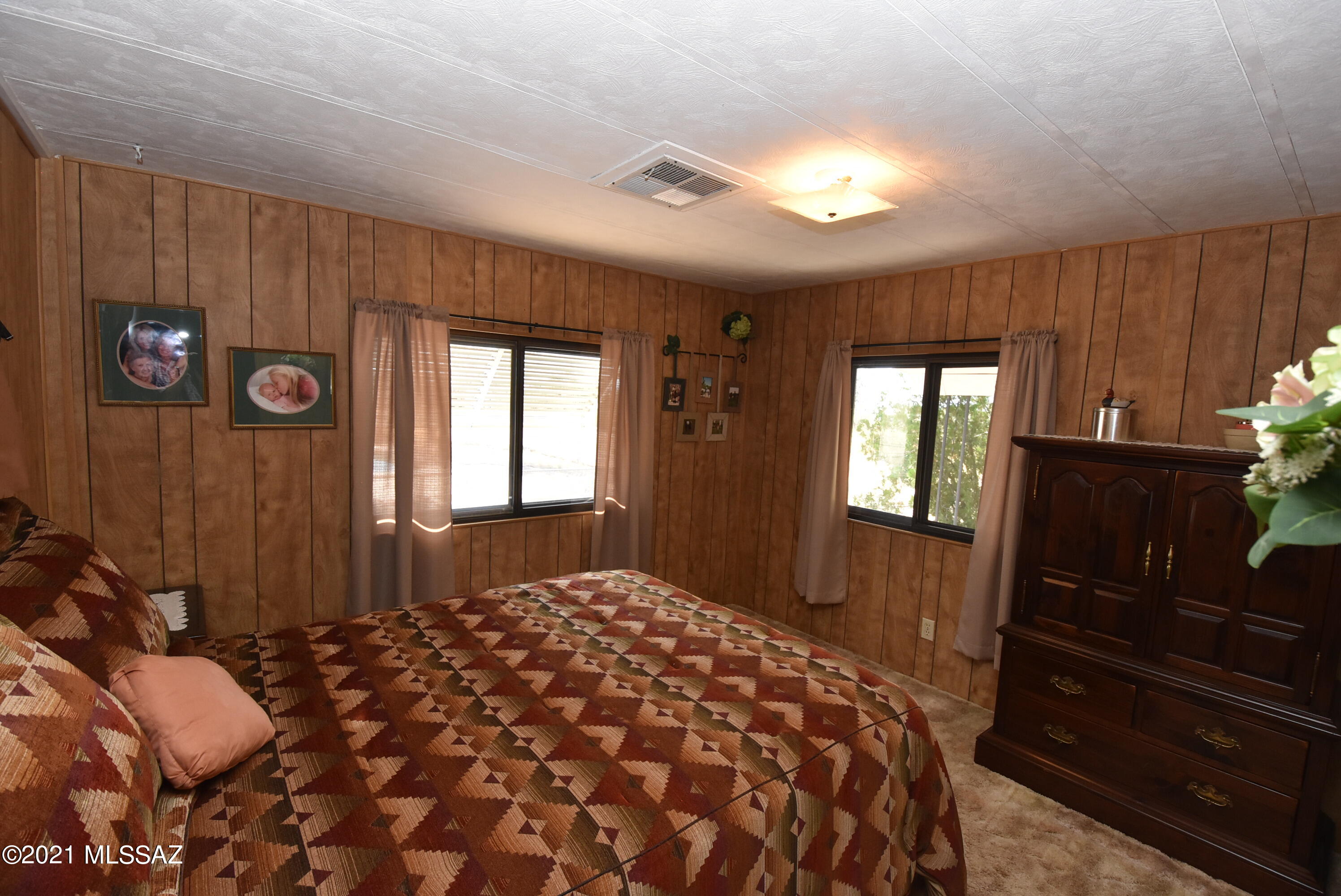 5820 North Chaparral Road Tucson, AZ 85743 - Photo 45 of 50