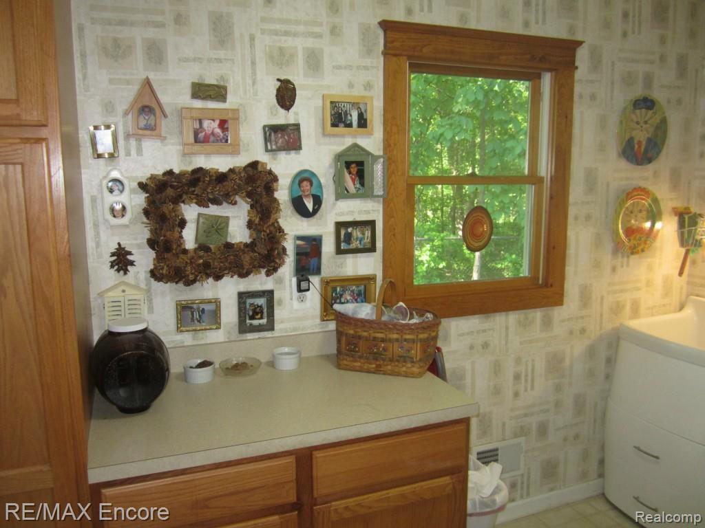 8950 Perry Lake Road Clarkston, MI 48348 - Photo 30 of 70 perry lake 027.jpg