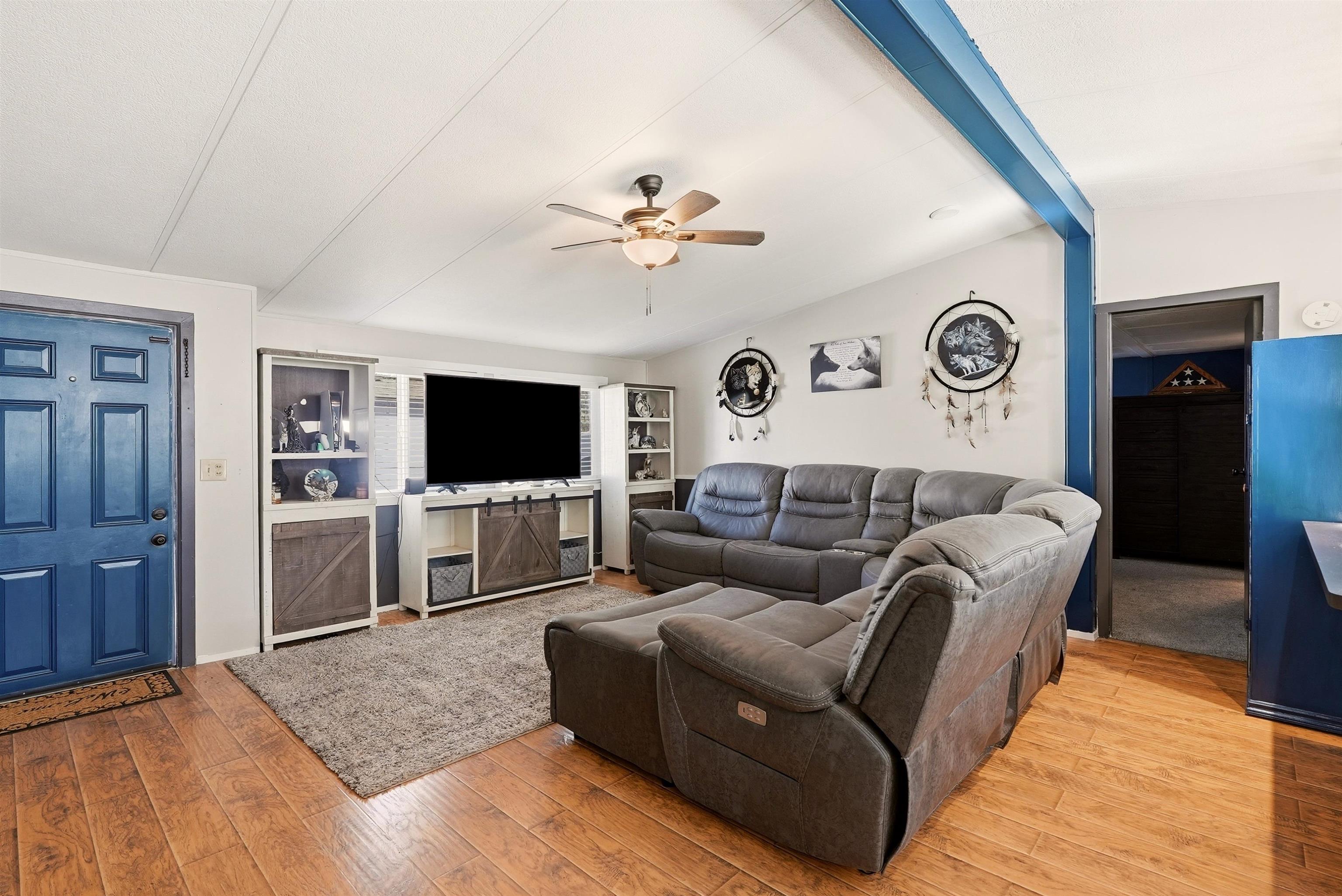 3305 East Bull Run Lane Mead, WA 99021 - Photo 7 of 31