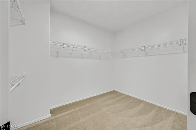 $2,100 | 1660 Rockcrest Hills Avenue, Henderson, NV 89052