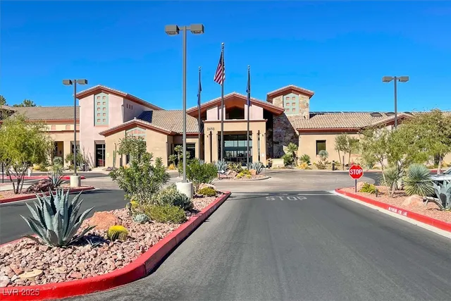 $2,100 | 1660 Rockcrest Hills Avenue, Henderson, NV 89052
