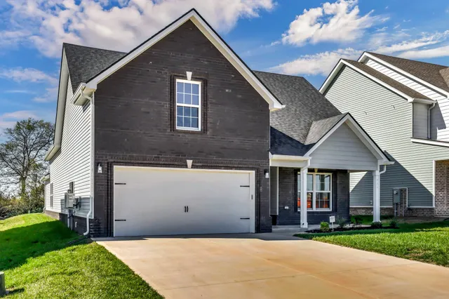 $384,900 | 934 Vendue Avenue, Clarksville, TN 37042