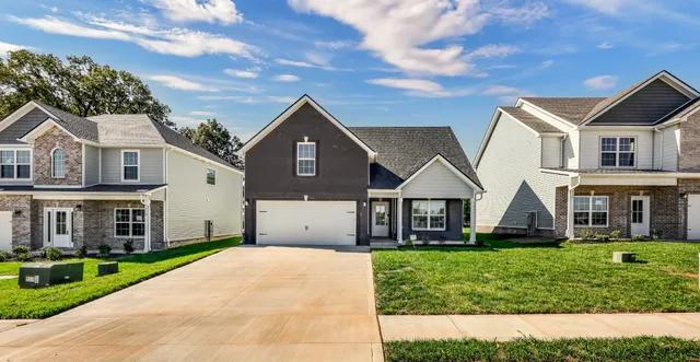 $384,900 | 934 Vendue Avenue, Clarksville, TN 37042