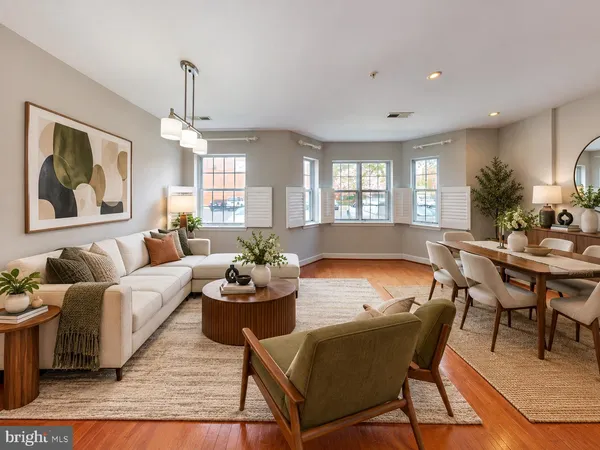 $3,150 | 3609 38th Street Northwest, Unit 210, Washington, DC 20016