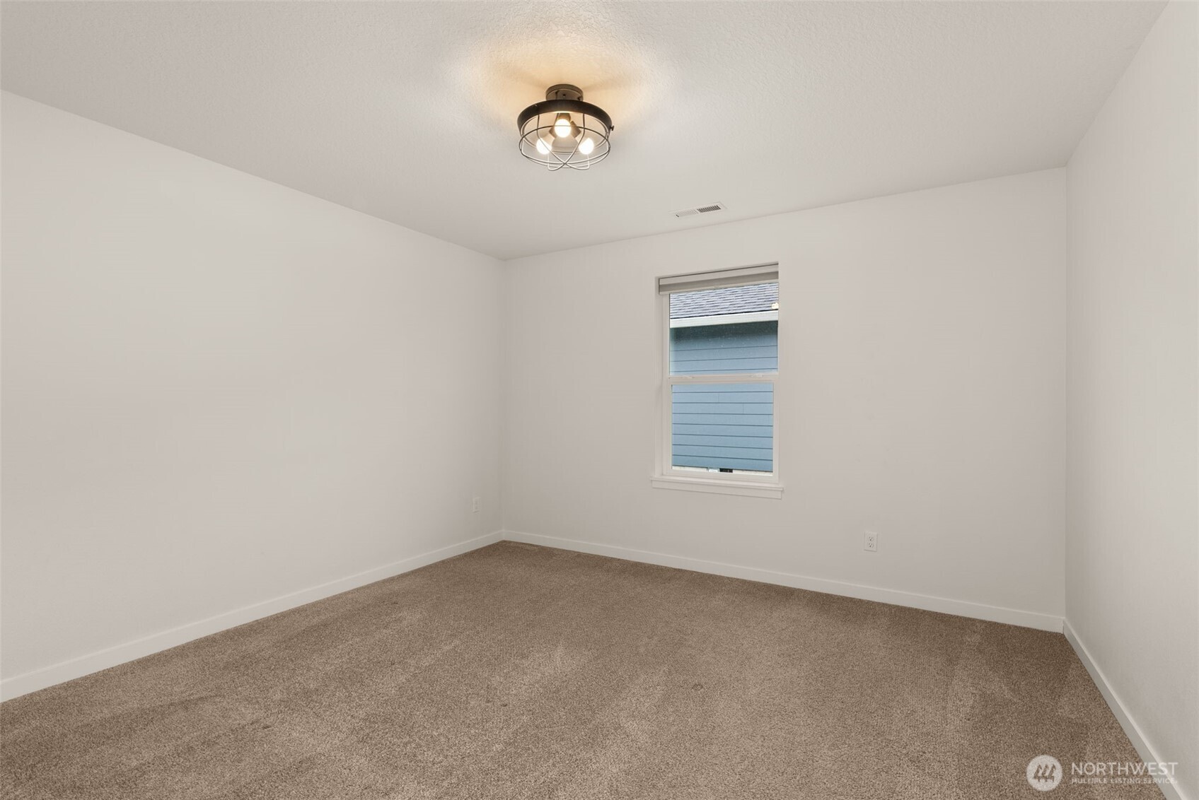 504 Powell Avenue Winlock, WA 98596 - Photo 19 of 40