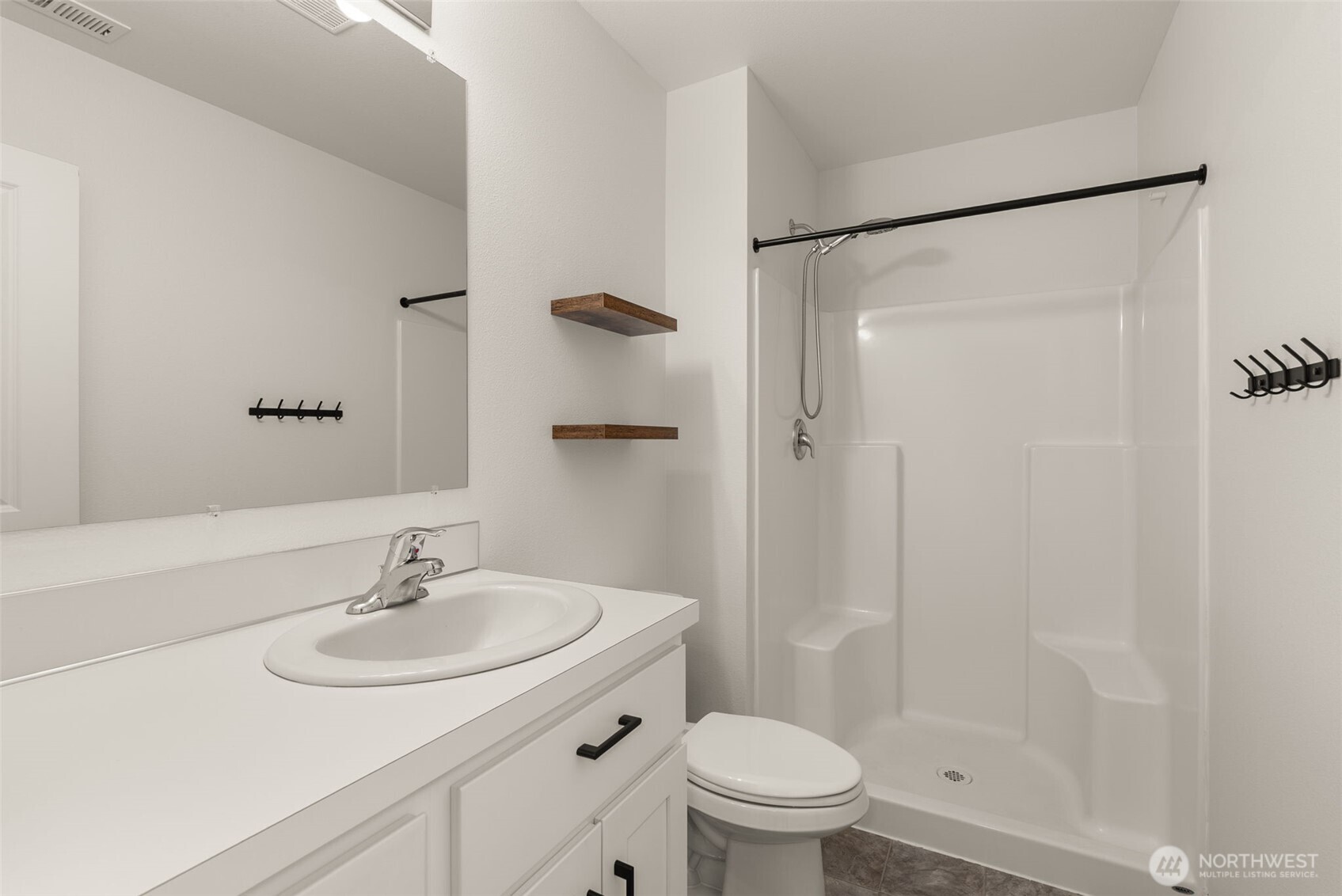 504 Powell Avenue Winlock, WA 98596 - Photo 21 of 40