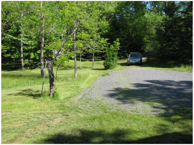 3359 Main Street Rangeley, ME 04970 - Photo 13 of 17 Parking Lot/Garage.