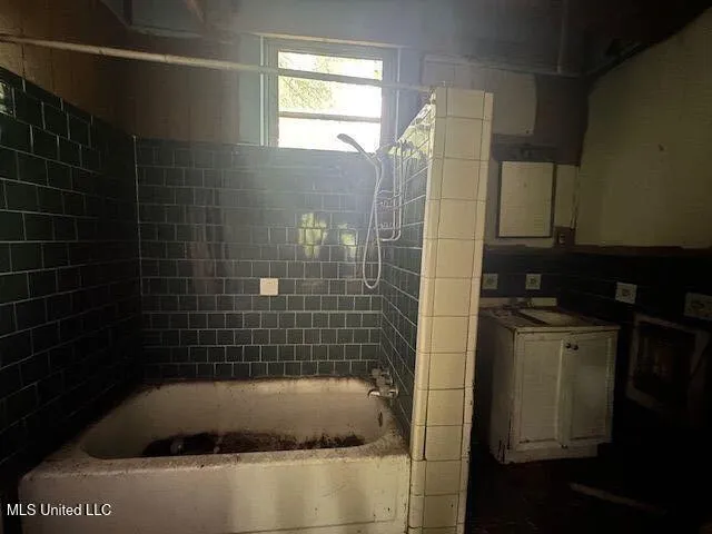 $75,264 | 136 North Utica Street, Terry, MS 39170