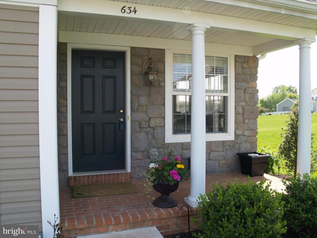 634 Courthouse Circle Lititz, PA 17543 - Photo 16 of 25
