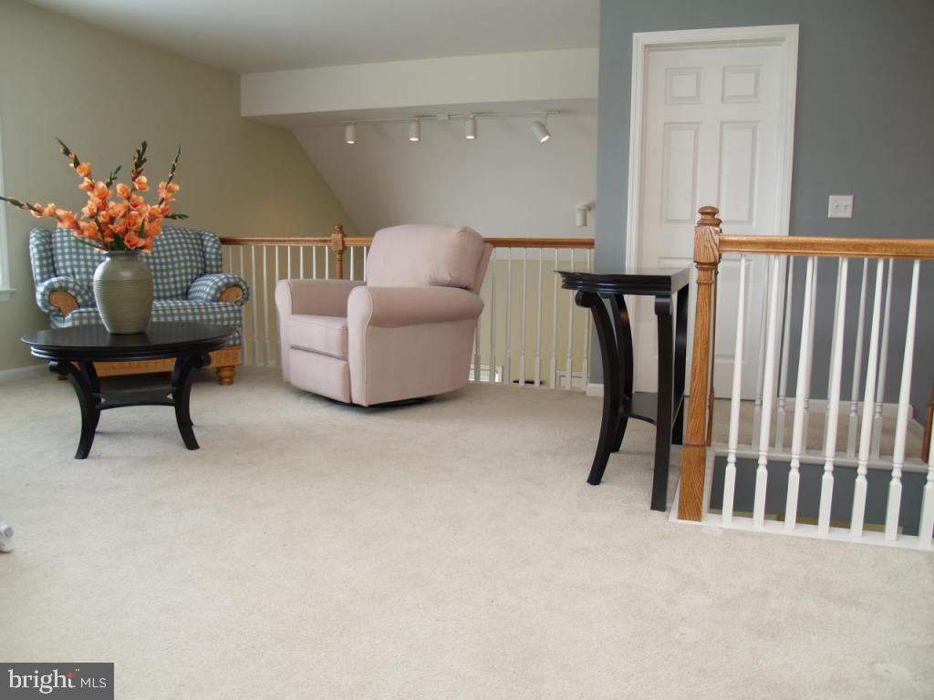 634 Courthouse Circle Lititz, PA 17543 - Photo 6 of 25