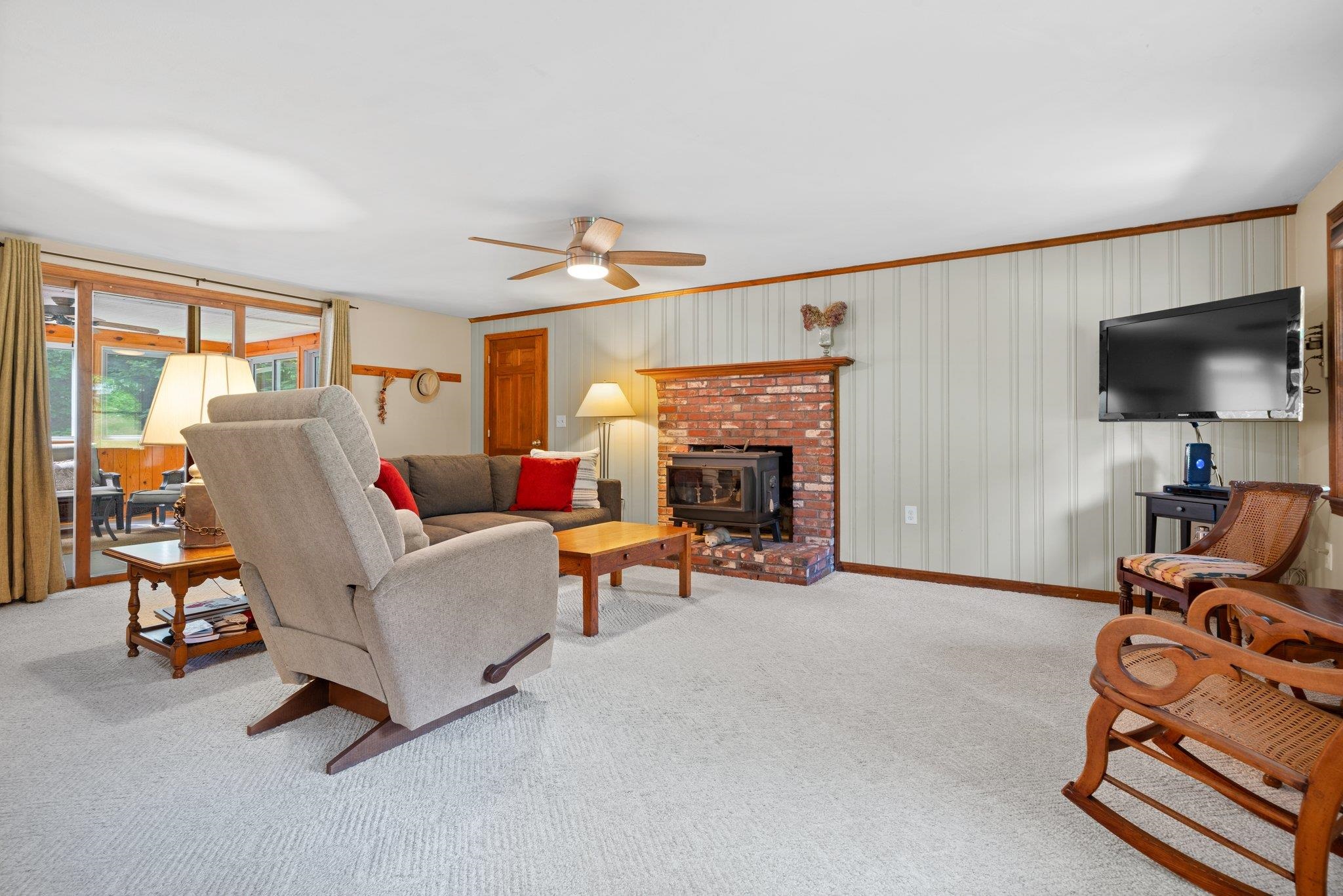 6 Powder House Road Sandown, NH 03873 - Photo 13 of 40