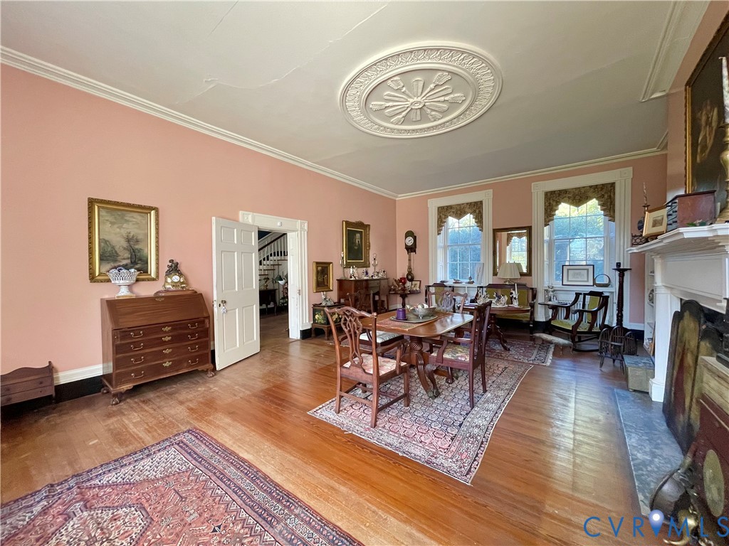 287 Rowes Landing Road Heathsville, VA 22473 - Photo 17 of 60 a living room with furniture and a fireplace