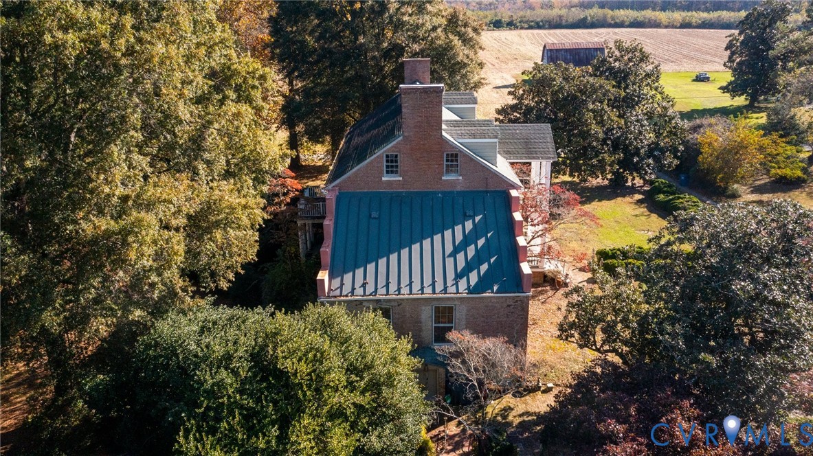 287 Rowes Landing Road Heathsville, VA 22473 - Photo 6 of 60 a front view of a house with a garden