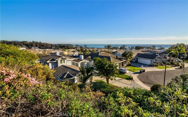 $343,000 | 25422 Sea Bluffs Drive, Unit 103, Dana Point, CA 92629