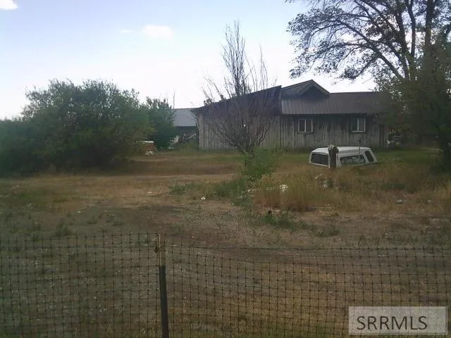 $142,000 | 2342 North 3000 West, Arco, ID 83213