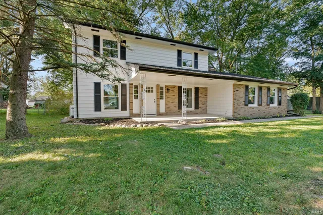 $259,900 | 1710 Richfield Drive, New Haven, IN 46774