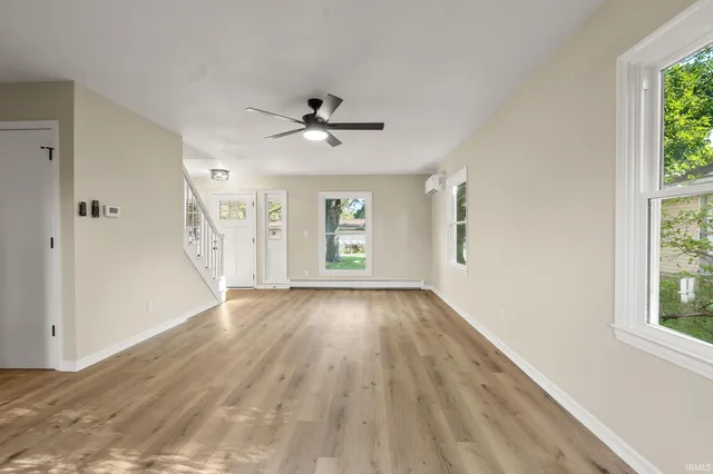 $259,900 | 1710 Richfield Drive, New Haven, IN 46774