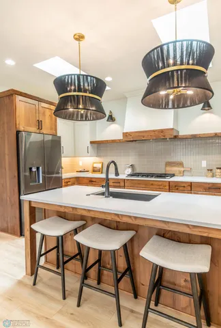 $879,900 | 662 Rania Way West, West Fargo, ND 58078