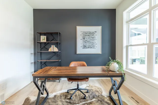 $879,900 | 662 Rania Way West, West Fargo, ND 58078