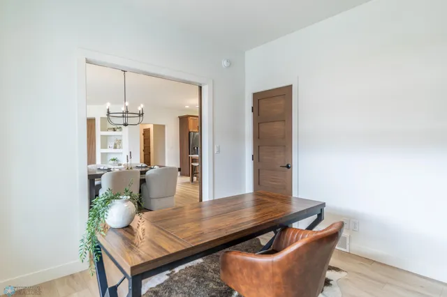 $879,900 | 662 Rania Way West, West Fargo, ND 58078