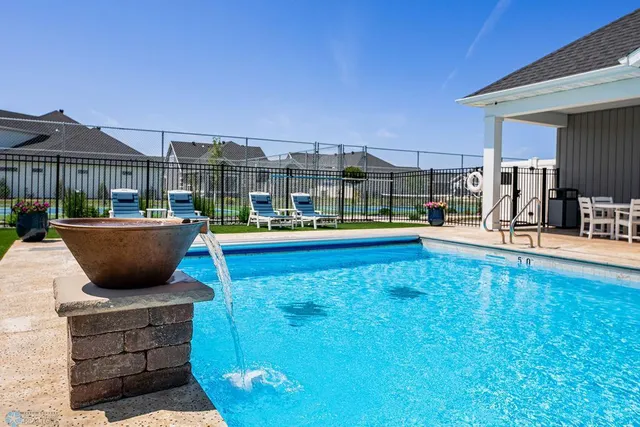 $879,900 | 662 Rania Way West, West Fargo, ND 58078