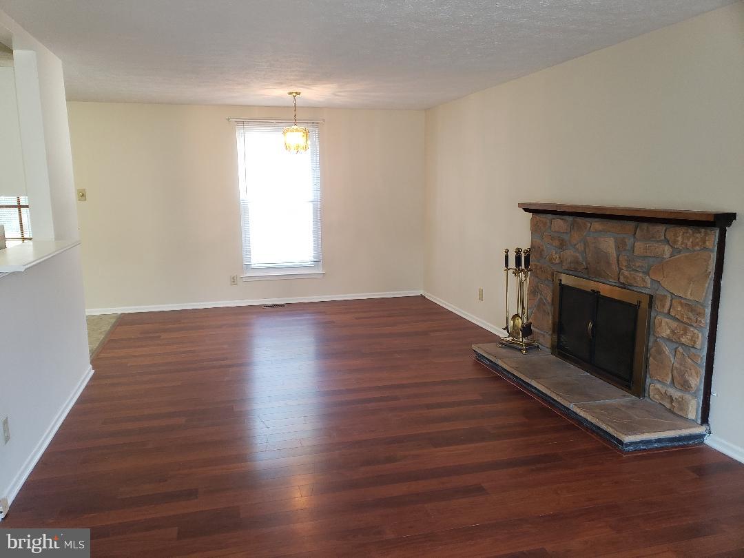 15 Decatur Lane Sicklerville, NJ 08081 - Photo 6 of 20