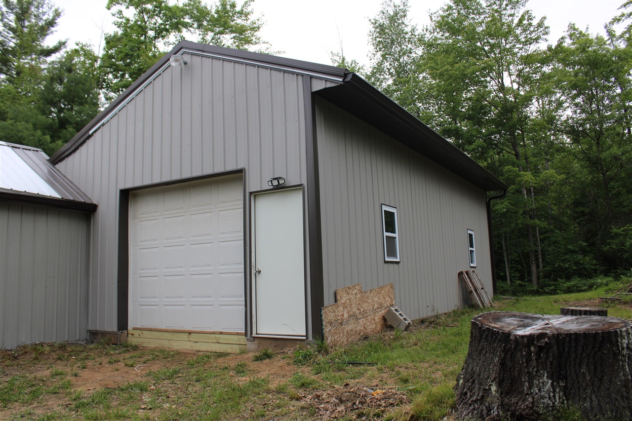 11401 Little George Lake Road Gladwin, MI 48624 - Photo 8 of 98